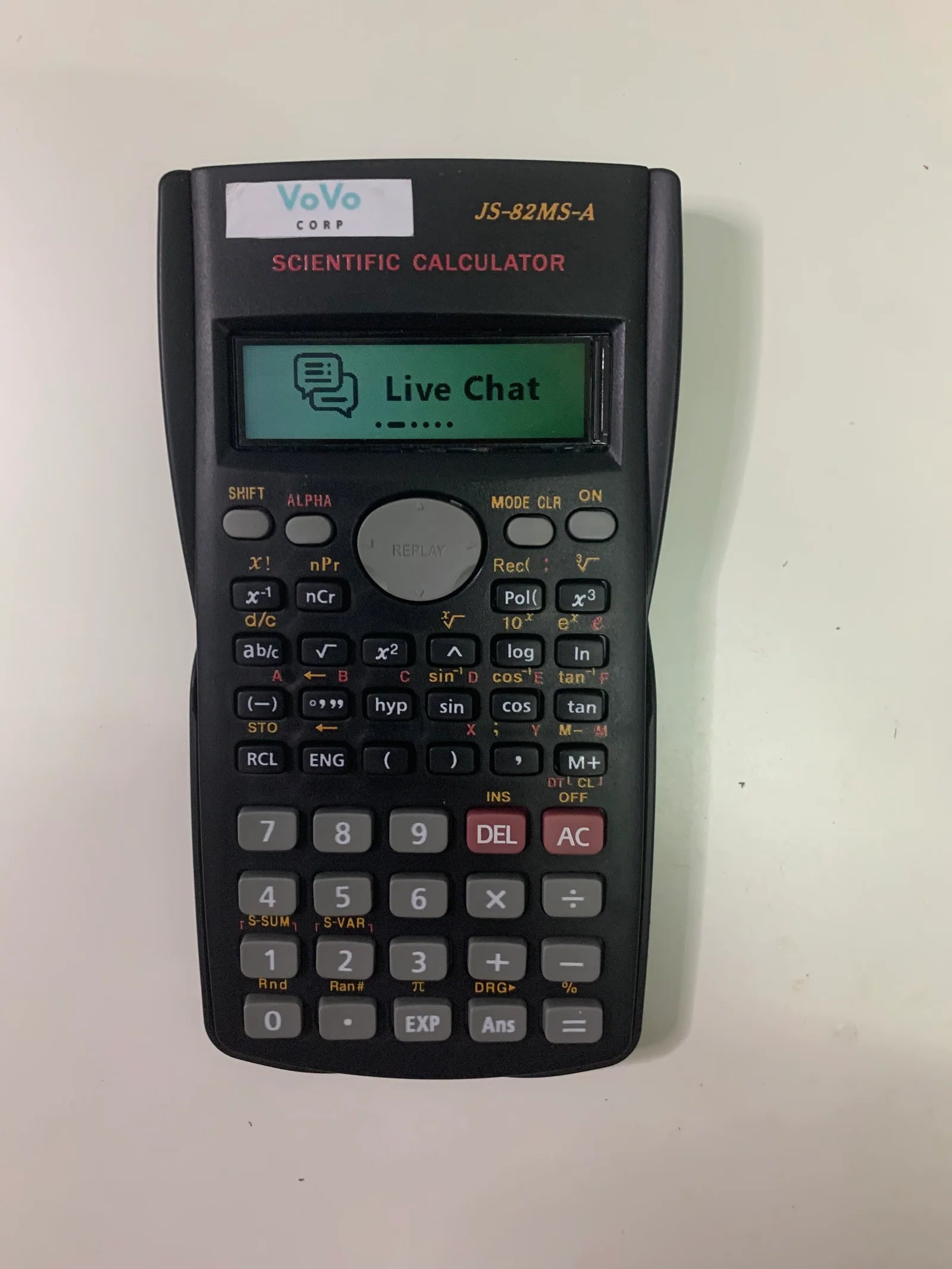 Calcolatrice Intelligente con IA e ChatGPT Integrato